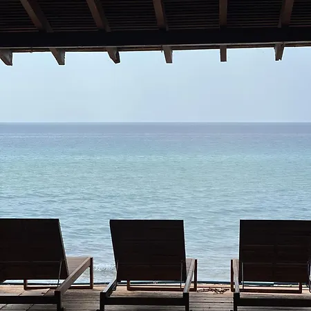 Otel Hellofrom House