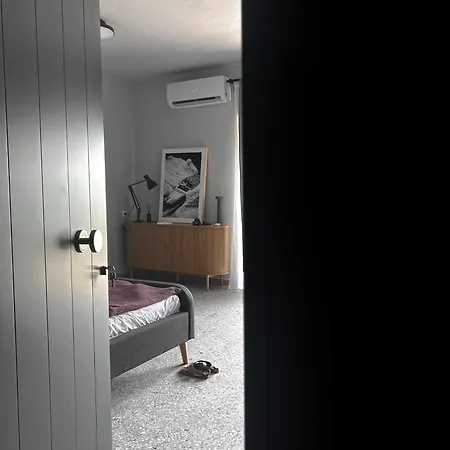 Hellofrom House Hotel