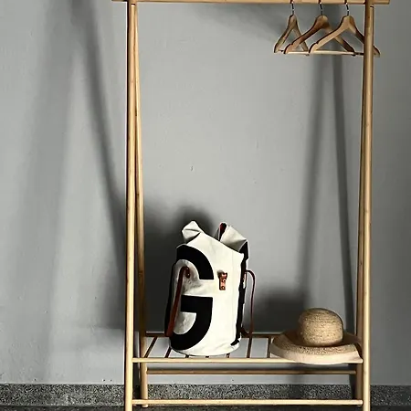 Otel Hellofrom House *