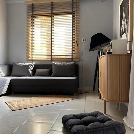 Hellofrom House * Loutra Elevtheron