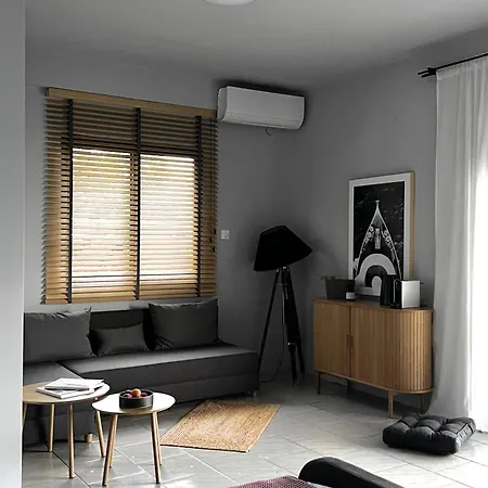 Otel Hellofrom House *