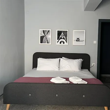 Hellofrom House Hotel *